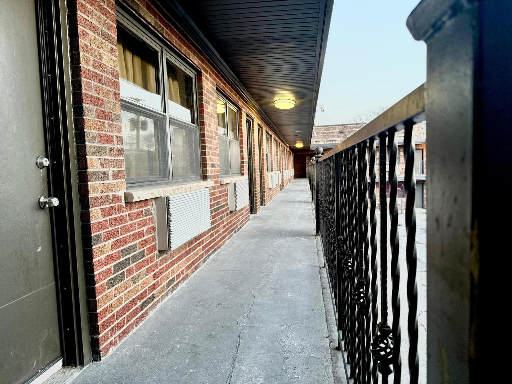 Admiral Motel By Oyo Chicago I-94 المظهر الخارجي الصورة